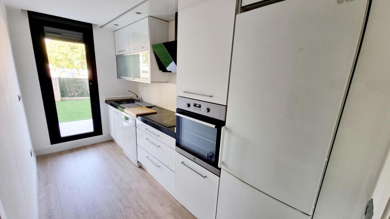 Apartamento Diseno Con Jardin Privado A 100 Metros Del Mar Torredembarra Buitenkant foto