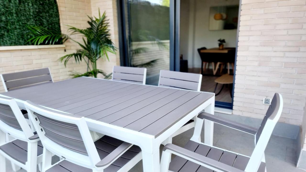 Apartamento Diseno Con Jardin Privado A 100 Metros Del Mar Torredembarra Buitenkant foto
